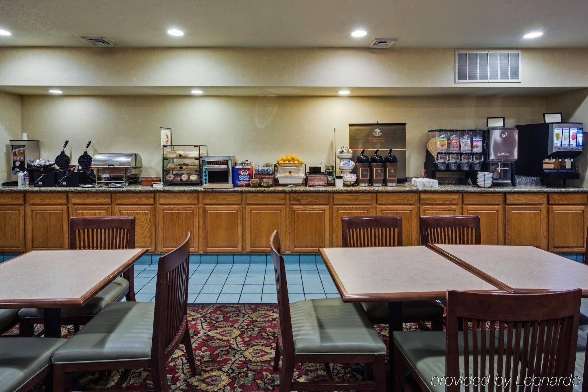Holiday Inn Express And Suites Chicago West - St Charles By Ihg Saint Charles Bagian luar foto